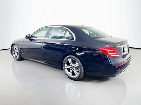 Used 2020 Mercedes-Benz E 350 Sedan image 7