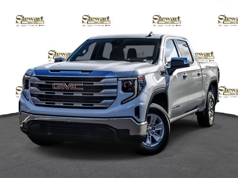 Used 2024 GMC Sierra 1500 SLE image 1