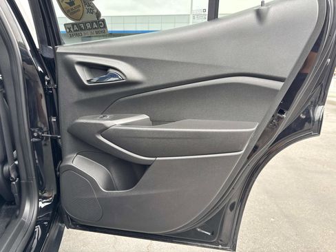 Used 2024 Chevrolet Trax LS image 21