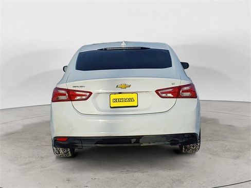 Used 2020 Chevrolet Malibu LT image 4