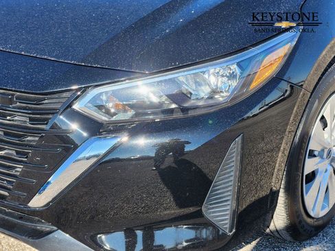 Used 2024 Nissan Sentra S image 10