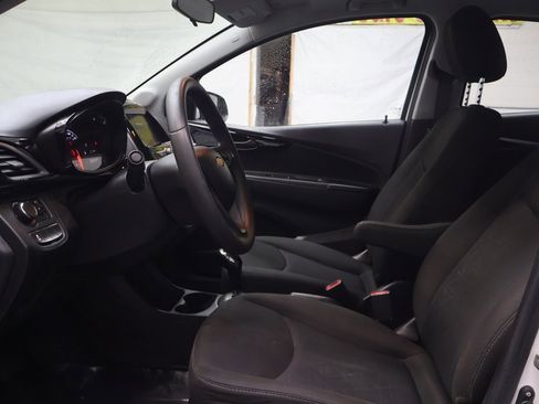Used 2021 Chevrolet Spark LT image 16