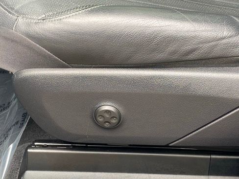 Used 2023 Mercedes-Benz EQS 450+ SUV image 48