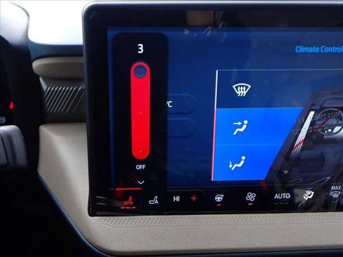 New 2026 Ford Maverick Lariat w/ 4K Tow Package image 18