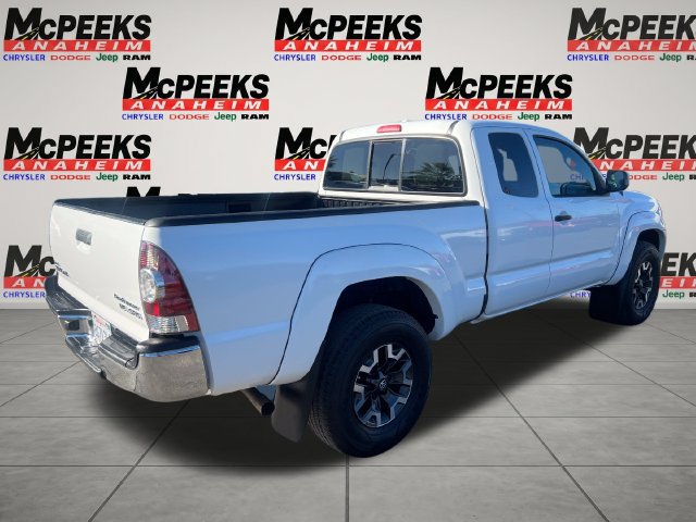 Used 2009 Toyota Tacoma PreRunner w/ SR5 Pkg #2 RWD image 5