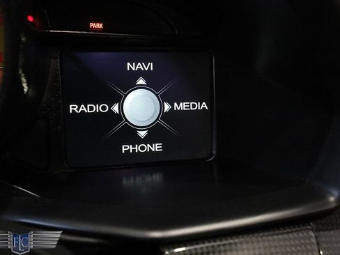Used 2013 Ferrari 458 Spider RWD image 33