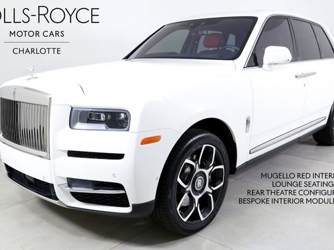Used 2020 Rolls-Royce Cullinan image 1