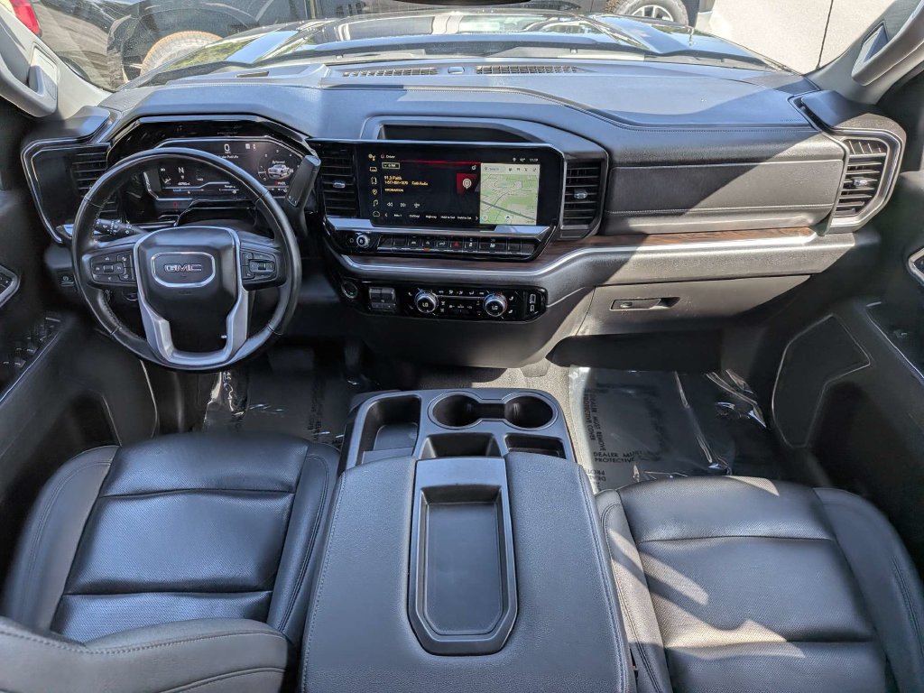 Used 2025 GMC Sierra 1500 SLT AWD/4WD image 12