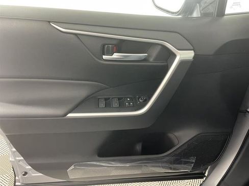 New 2025 Toyota RAV4 XLE image 19