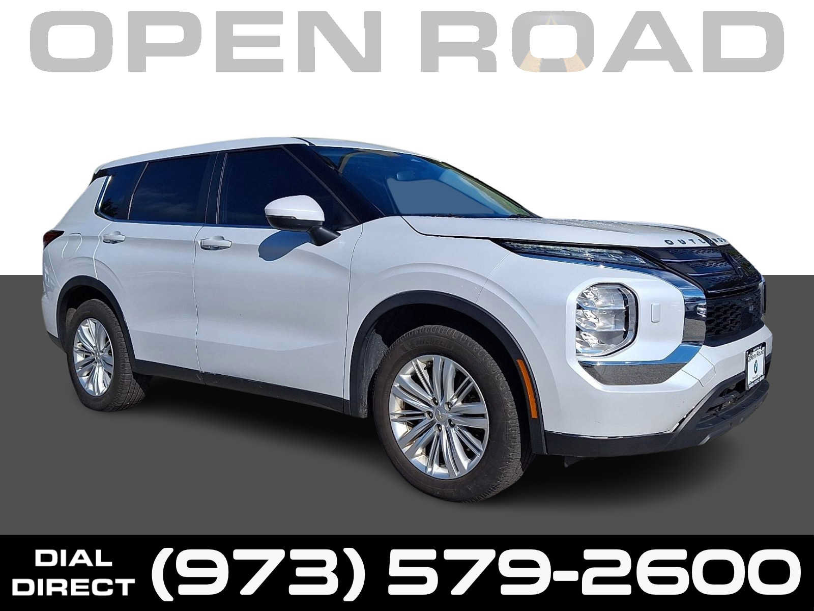 Used 2023 Mitsubishi Outlander ES AWD/4WD image 1