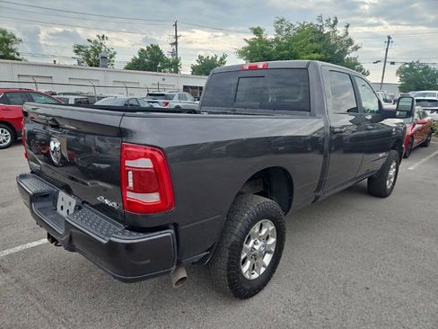 Used 2024 RAM 2500 Laramie AWD/4WD image 3