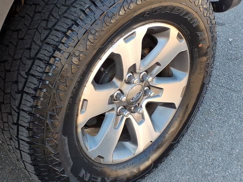 Used 2014 Ford F150 FX4 w/ Equipment Group 402A Luxury image 18