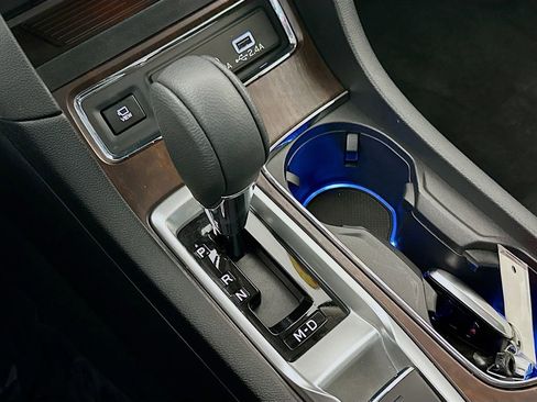Certified 2025 Subaru Ascent Touring image 23