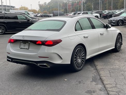 New 2026 Mercedes-Benz E 350 E 350 RWD Sedan image 6
