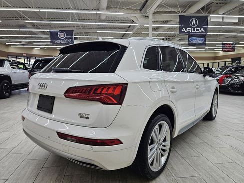 Used 2018 Audi Q5 2.0T Premium Plus w/ Premium Plus Package AWD/4WD image 7