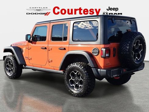 Certified 2023 Jeep Wrangler Unlimited Rubicon w/ Cold Weather Group AWD/4WD image 6