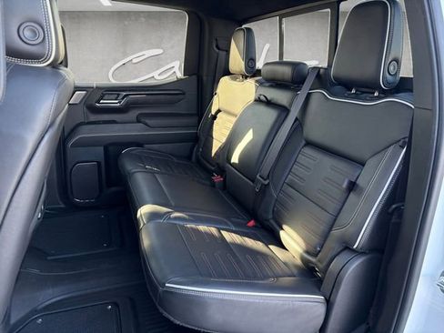 Certified 2023 GMC Sierra 1500 AT4X image 22