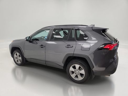 Used 2024 Toyota RAV4 XLE w/ Convenience Package AWD/4WD image 4