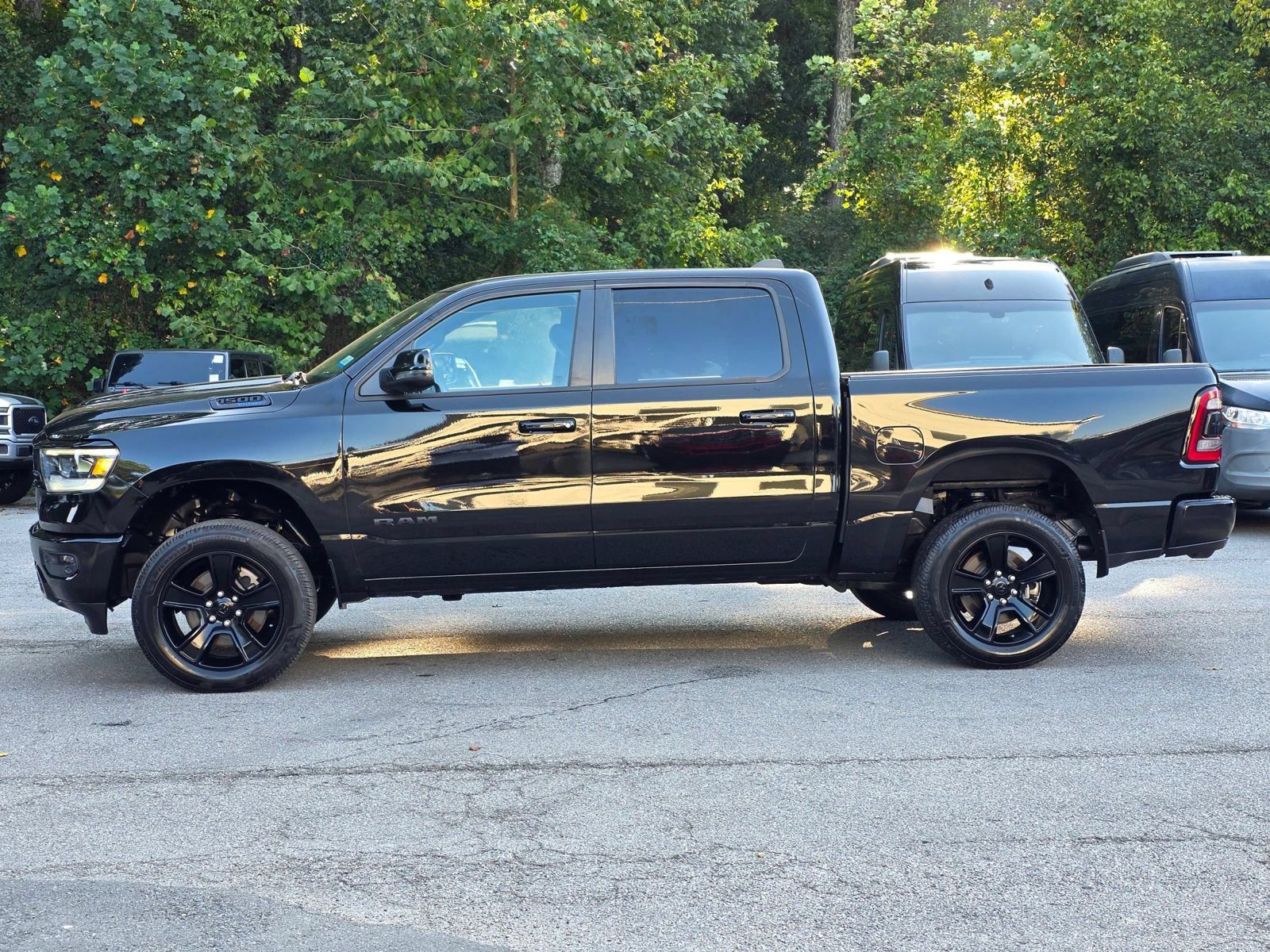 Used 2023 RAM 1500 Big Horn AWD/4WD image 4