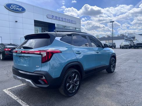 Used 2024 Kia Seltos S AWD/4WD image 9