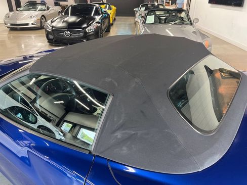 Used 2007 Chevrolet Corvette Convertible w/ Preferred Equipment Group RWD image 26