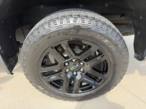 Used 2024 Chevrolet Silverado 1500 Custom w/ Rally Edition AWD/4WD image 23