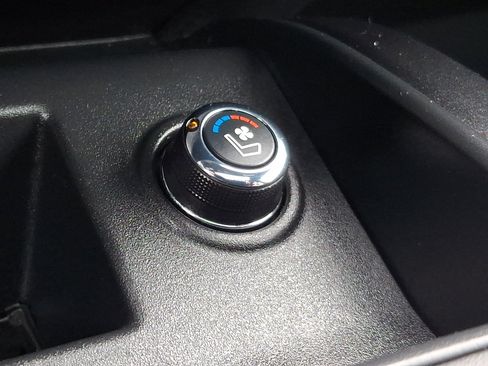 Certified 2024 Nissan Titan PRO-4X w/ Pro-4x Convenience Package AWD/4WD image 27