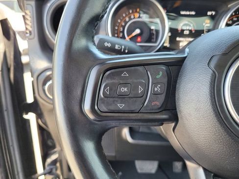 Used 2022 Jeep Wrangler Unlimited Sport AWD/4WD image 22