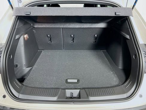 New 2026 Chevrolet Trax RS w/ Driver Confidence Package image 24