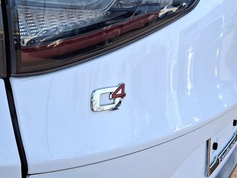 Used 2024 Alfa Romeo Stelvio Ti image 35