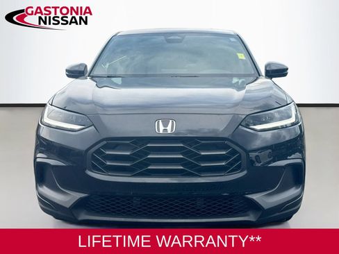 Used 2025 Honda HR-V Sport image 2