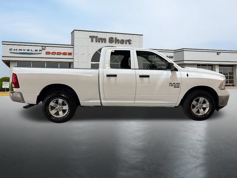 Used 2024 RAM 1500 Classic SLT AWD/4WD image 6
