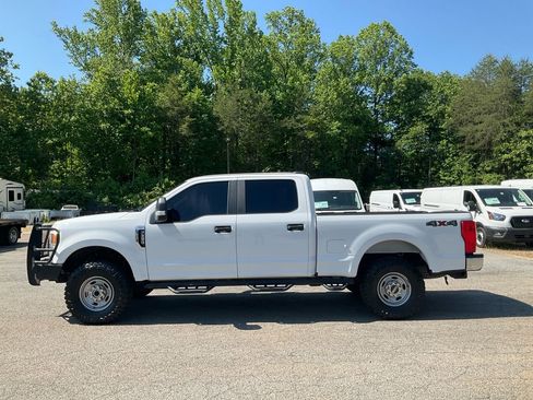 Used 2022 Ford F250 XL w/ Power Equipment Group AWD/4WD image 8