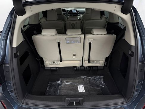 New 2026 Honda Odyssey EX-L image 24