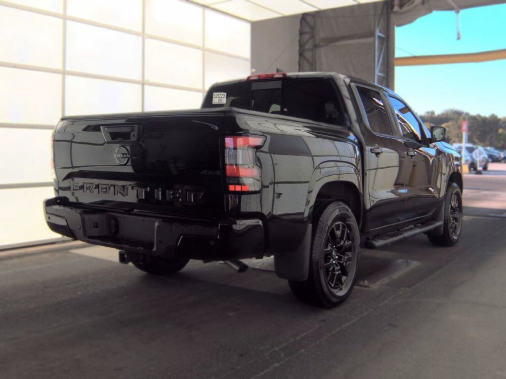 Certified 2026 Nissan Frontier SV w/ All-Weather Content Package AWD/4WD image 5