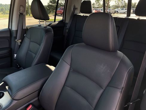 Used 2025 Honda Ridgeline RTL image 13