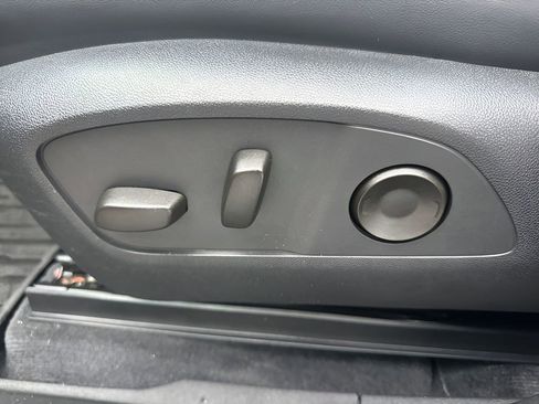 Used 2024 Honda Prologue Touring image 10