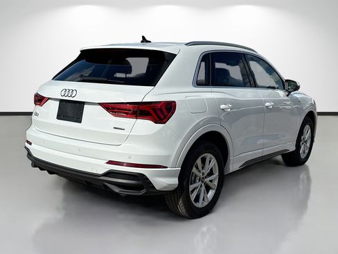 Used 2025 Audi Q3 2.0T Premium Plus w/ Premium Plus Package image 3