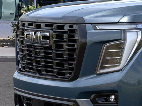 New 2026 GMC Yukon Denali Ultimate w/ LPO, Illumination Package image 13