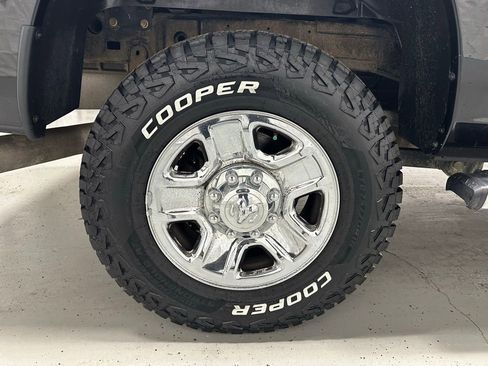 Used 2016 RAM 2500 Tradesman w/ Chrome Appearance Group image 57