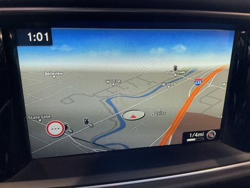 Used 2017 Mercedes-Benz SL 550 image 17