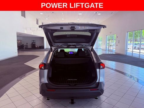 Used 2024 Toyota RAV4 XLE w/ Convenience Package FWD image 6