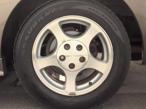 Used 2002 Ford Mustang Premium RWD image 9