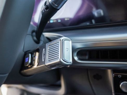 New 2026 Hyundai Ioniq 9 Calligraphy image 28