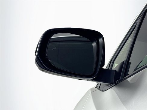 Used 2024 Toyota bZ4X XLE image 10