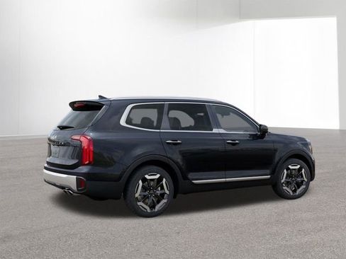 New 2025 Kia Telluride S image 6