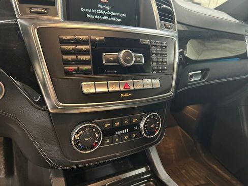 Used 2014 Mercedes-Benz ML 550 4MATIC image 23