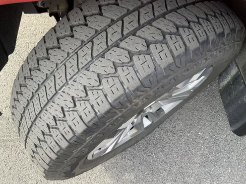 Used 2023 Chevrolet Silverado 1500 High Country image 24