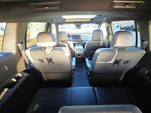 New 2026 Buick Enclave Avenir w/ Super Cruise Package image 19