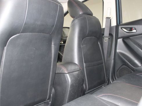 Used 2014 MAZDA MAZDA3 s Touring image 19